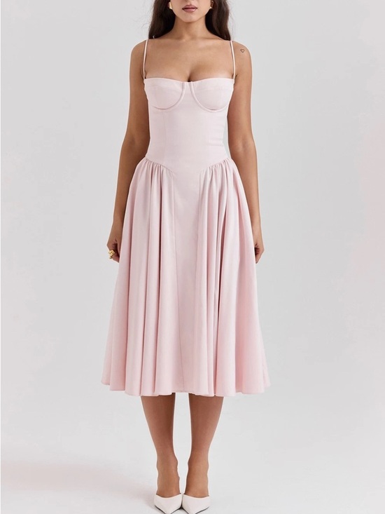 House of CB Dresses & Skirts - House of CB Samaria Pale Pink Midi Dress